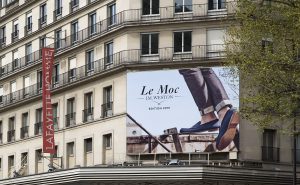 J.M. WESTON Le Moc' 2015. Mocassin Manufacture française Made in France Soulier Luxe Campagne Galeries Lafayette Bache Publicité
